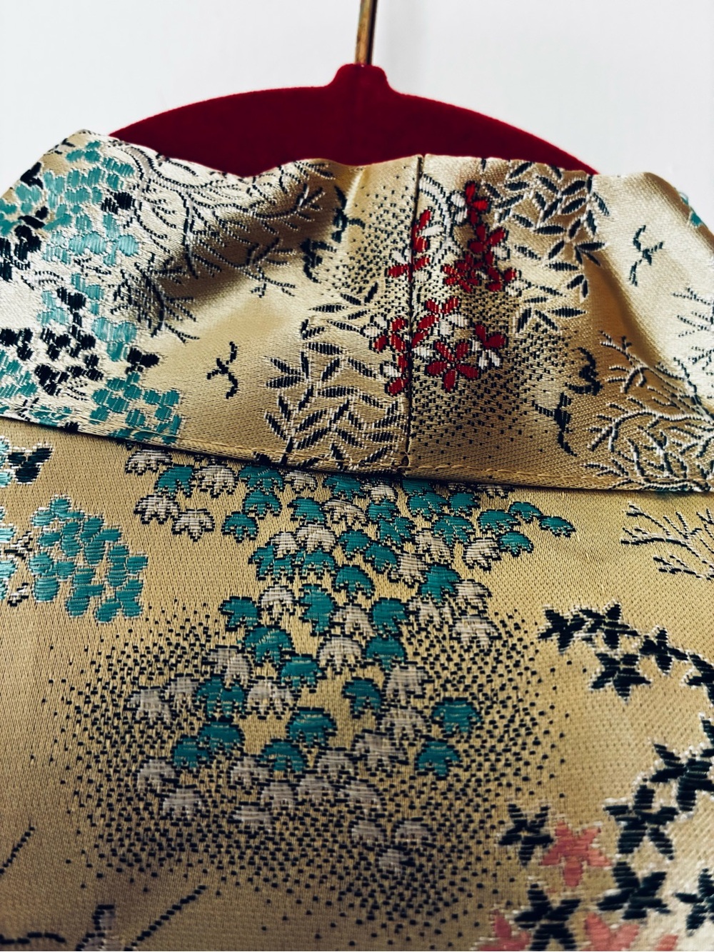 Vintage 1980’s, Hangzhou China 100% Silk Robe, Collector Grade, Original Tags-M - Picture 8 of 14